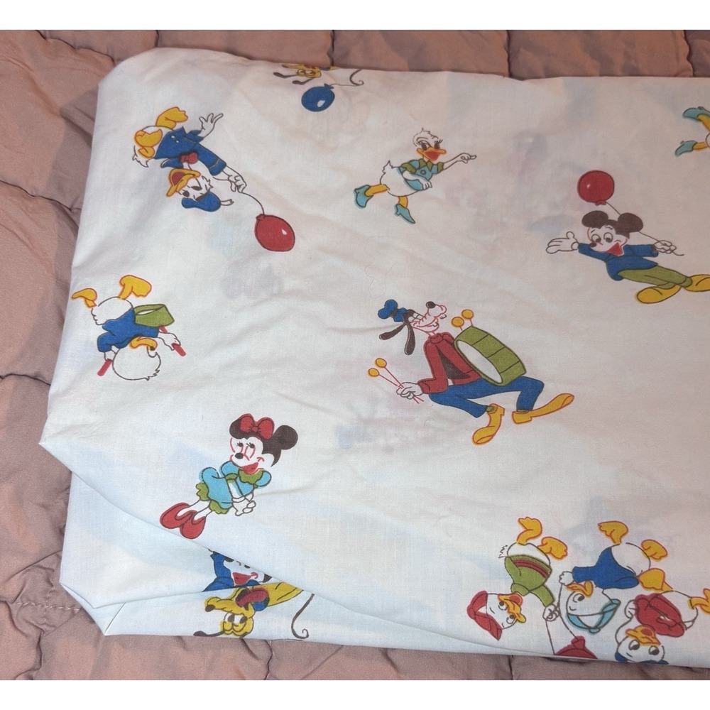 Vintage Disney Mickey & Friends Fitted Crib Sheet 52x28